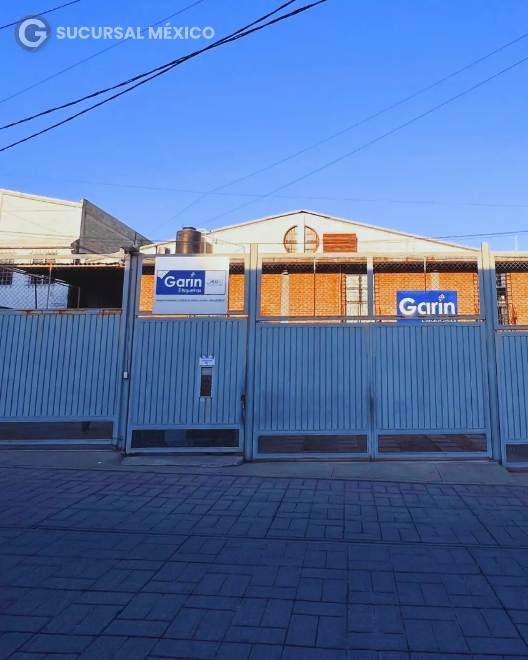 Fachada de Garín Etiquetas Matriz · Tultitlán, Edo. Méx.